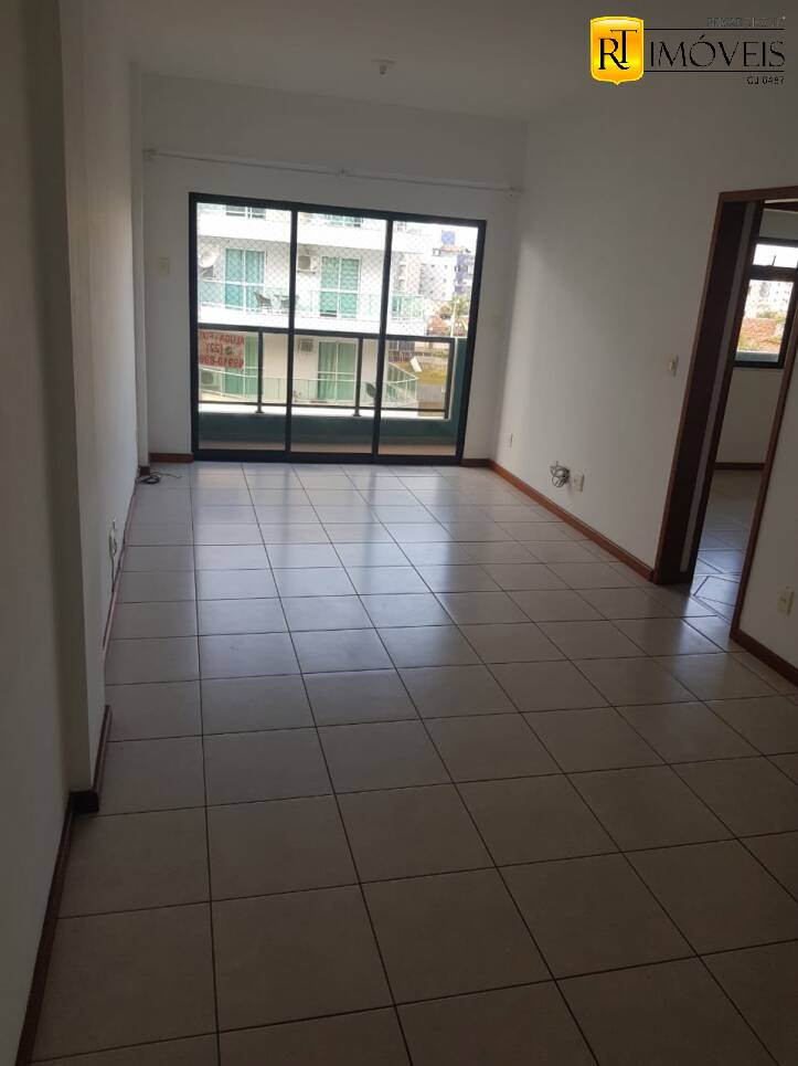 Apartamento à venda com 1 quarto, 50m² - Foto 2