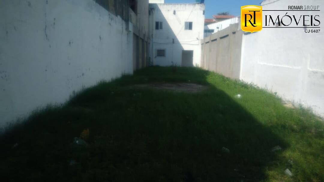 Terreno à venda e aluguel, 180m² - Foto 1