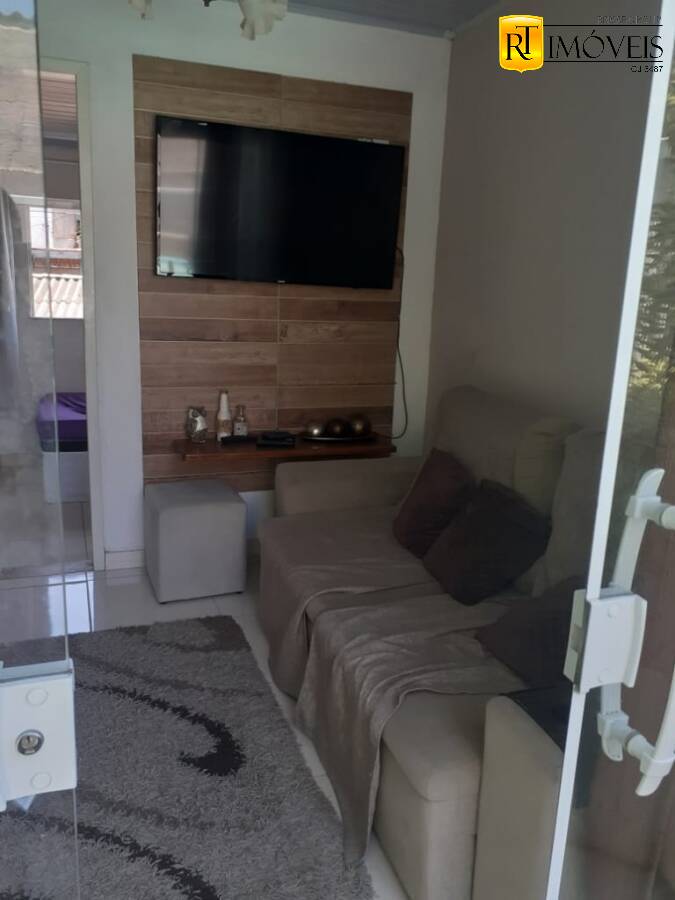 Casa à venda com 3 quartos, 180m² - Foto 6