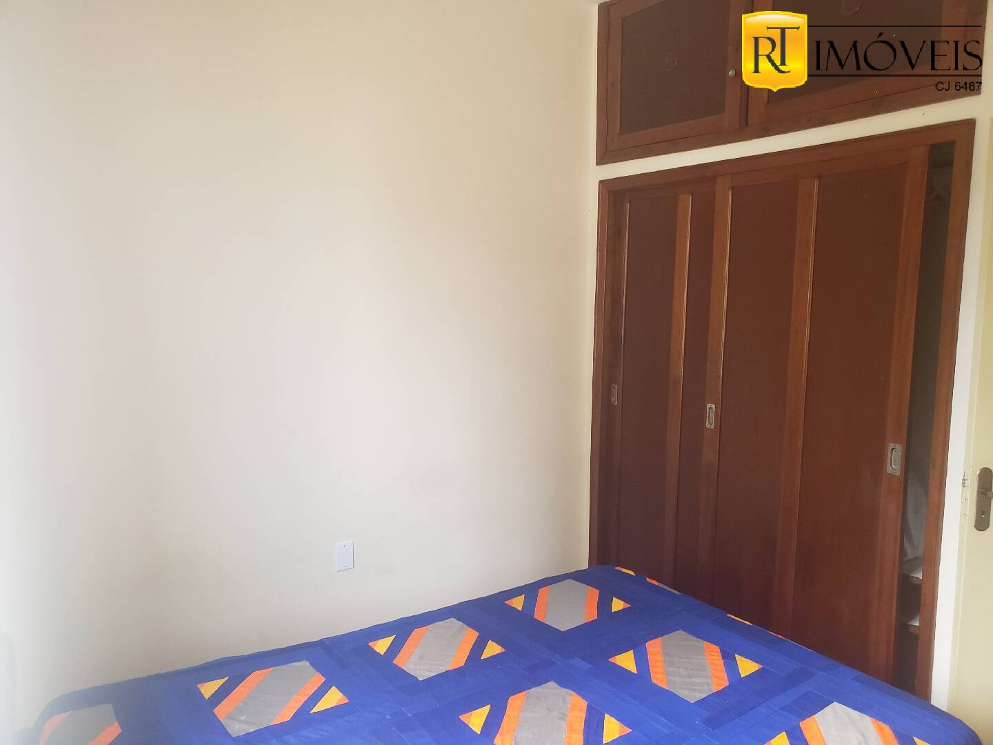 Apartamento à venda com 2 quartos, 80m² - Foto 11