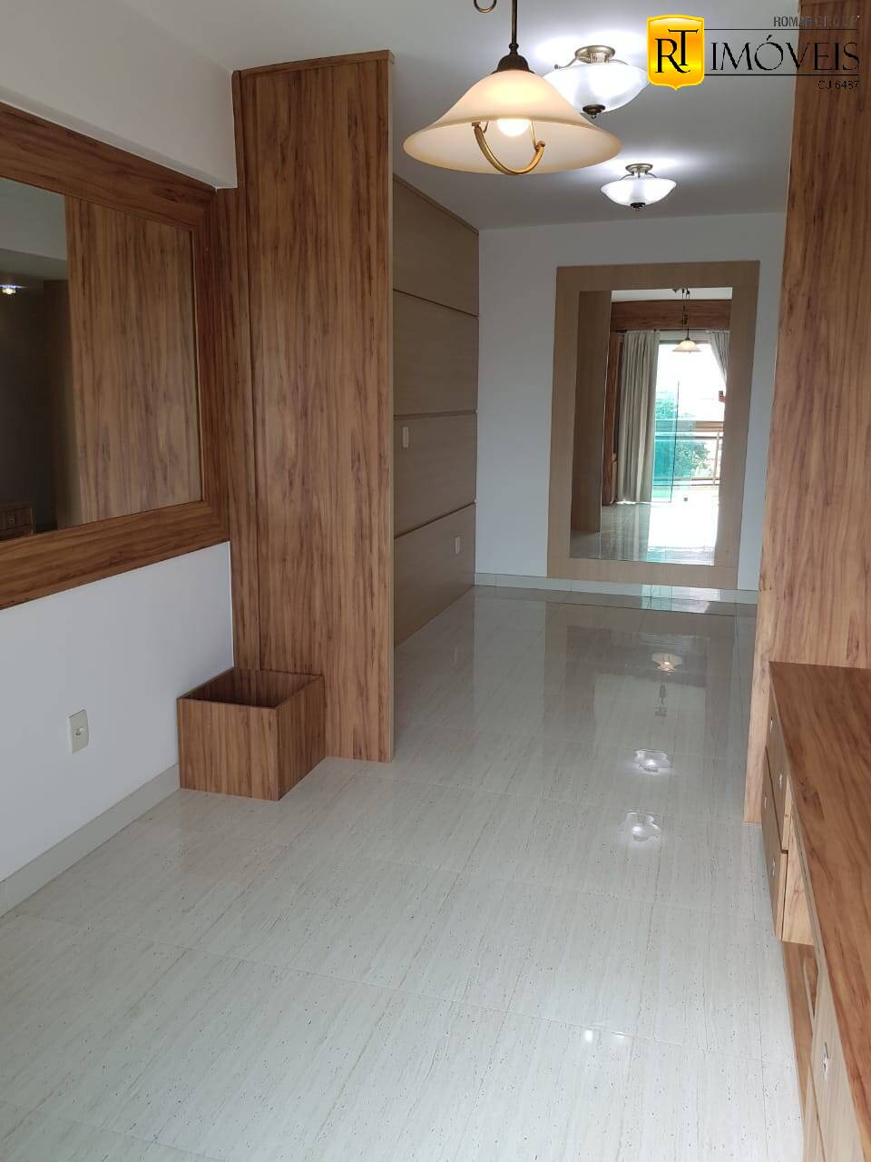 Apartamento à venda com 2 quartos, 85m² - Foto 6