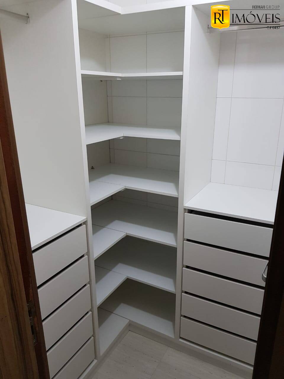 Apartamento à venda com 2 quartos, 85m² - Foto 12