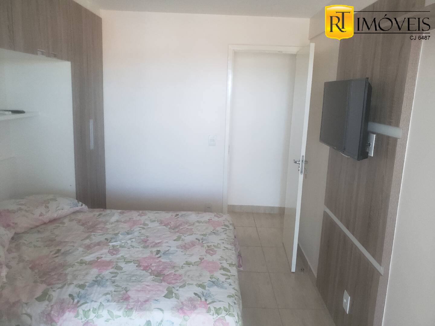 Apartamento à venda e aluguel com 2 quartos, 70m² - Foto 11