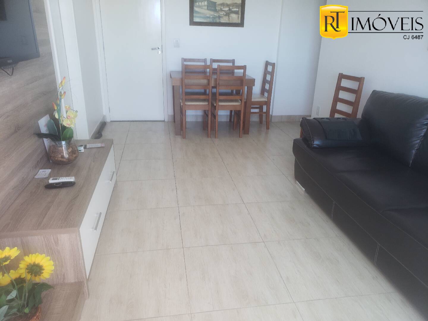 Apartamento à venda e aluguel com 2 quartos, 70m² - Foto 4