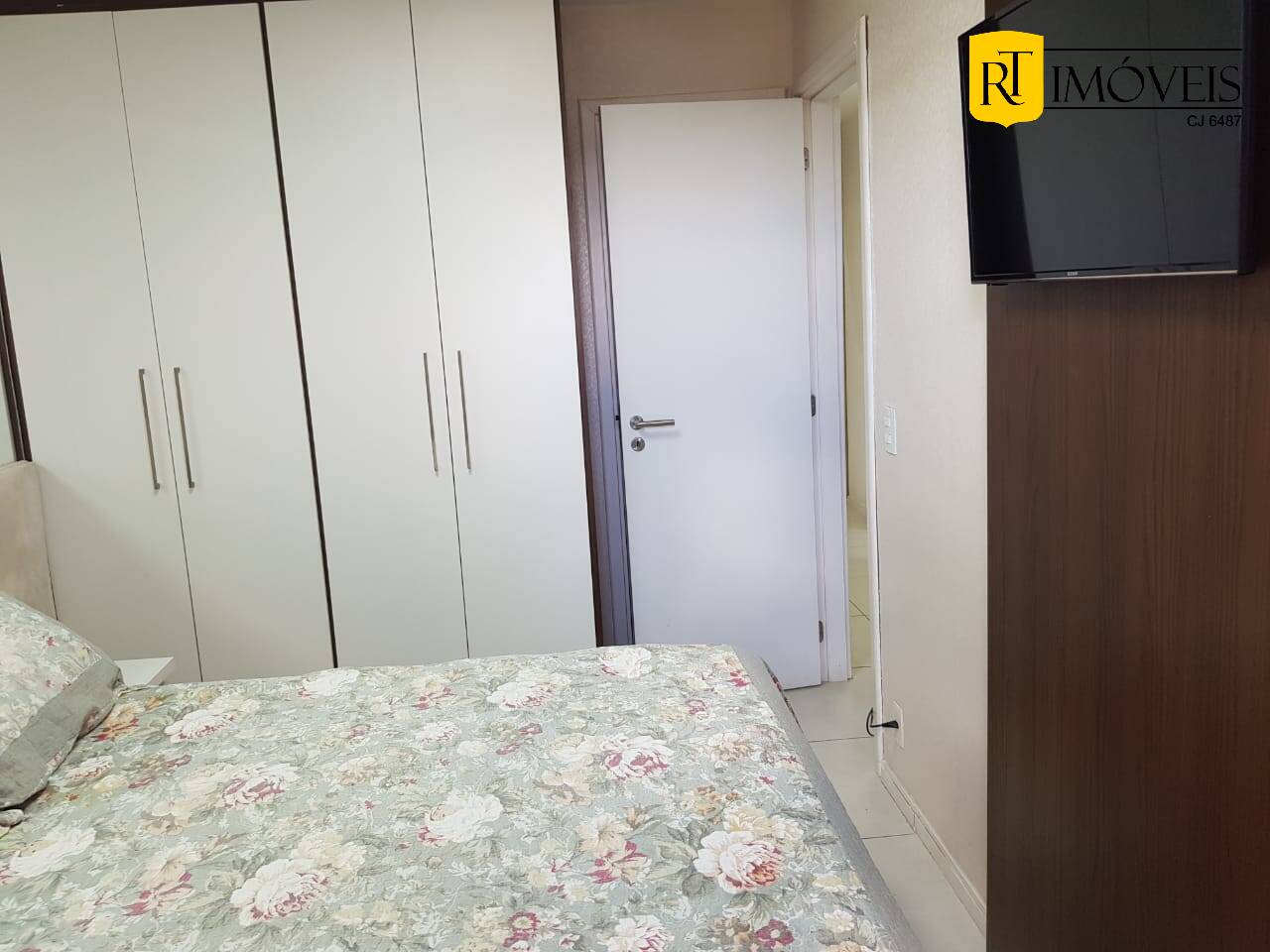 Apartamento para alugar com 3 quartos, 130m² - Foto 10