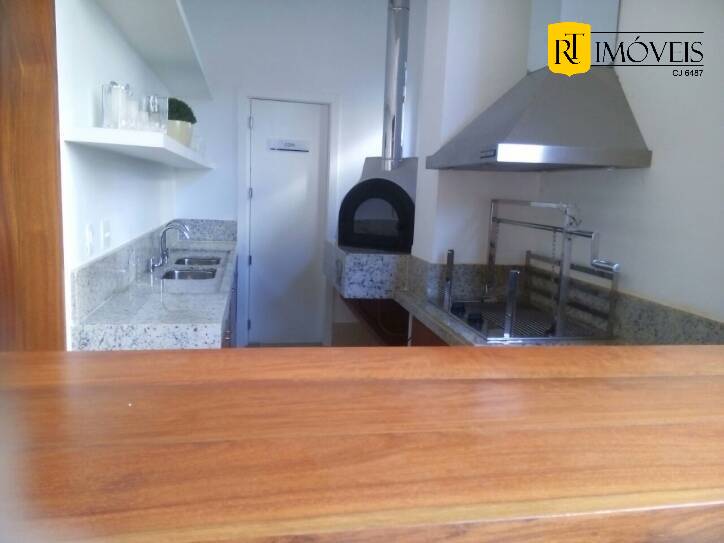 Apartamento para alugar com 3 quartos, 130m² - Foto 5