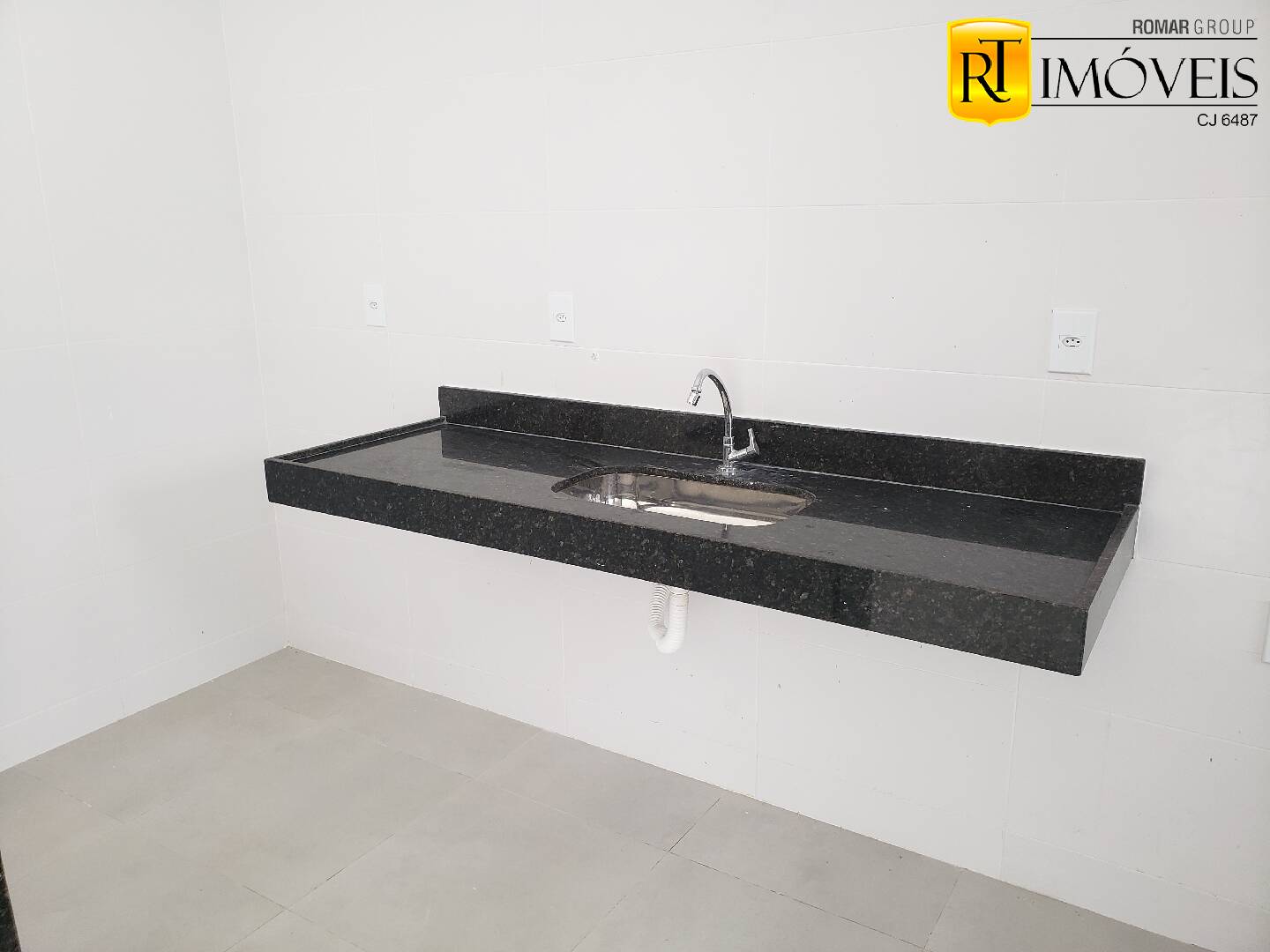 Apartamento à venda com 2 quartos, 63m² - Foto 14