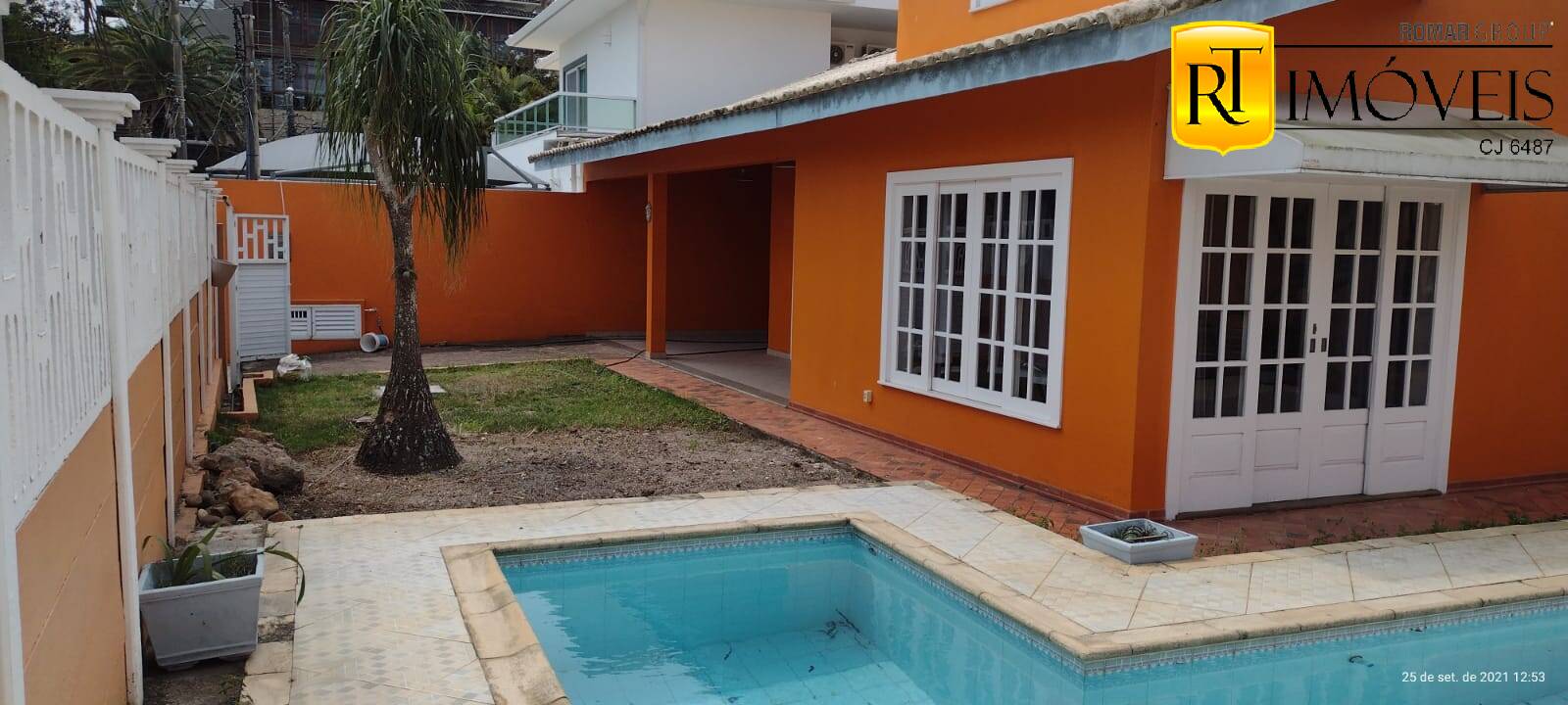 Casa de Condomínio à venda com 4 quartos, 435m² - Foto 2