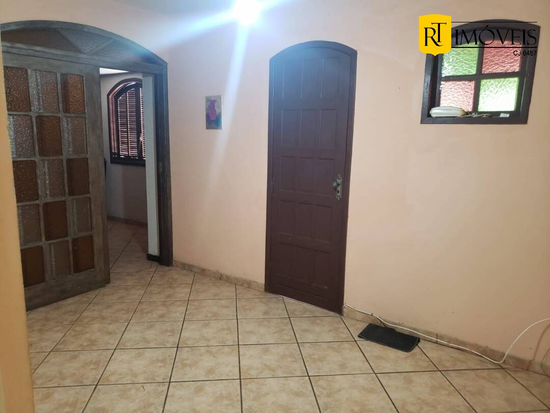 Casa à venda com 3 quartos, 168m² - Foto 11