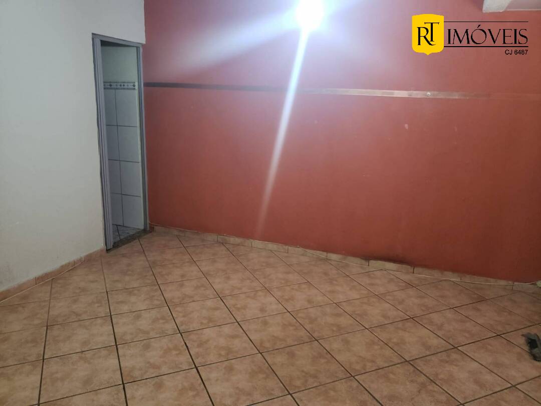 Casa à venda com 3 quartos, 168m² - Foto 13