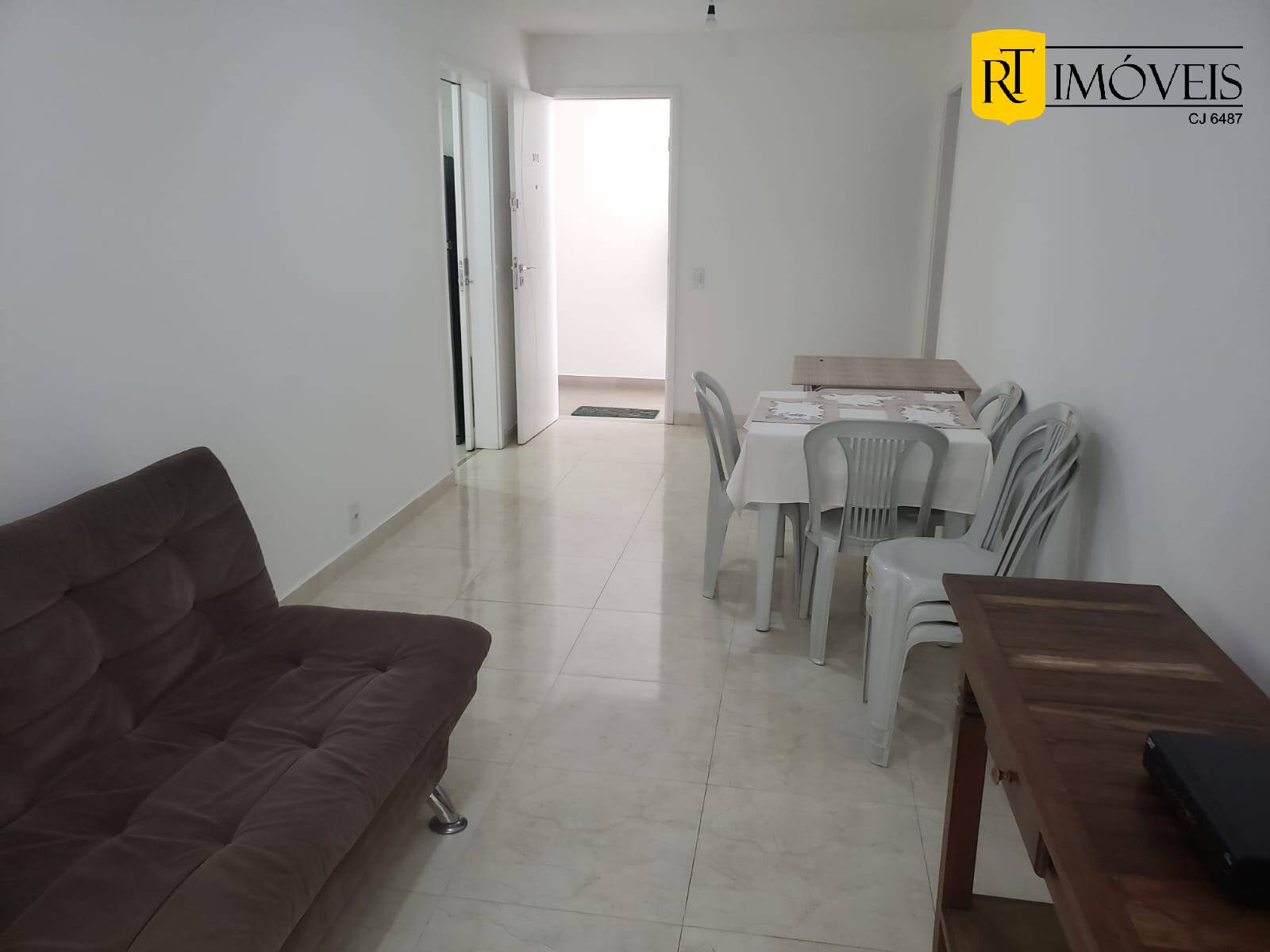 Apartamento à venda com 1 quarto, 55m² - Foto 3