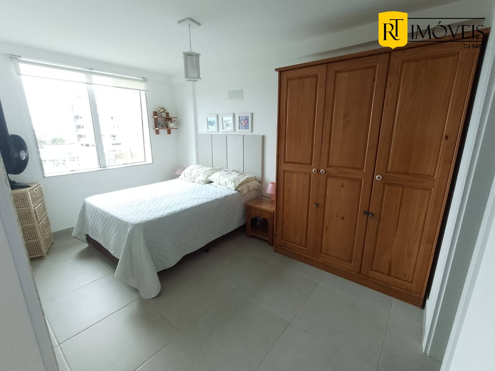 Apartamento à venda com 2 quartos, 90m² - Foto 4