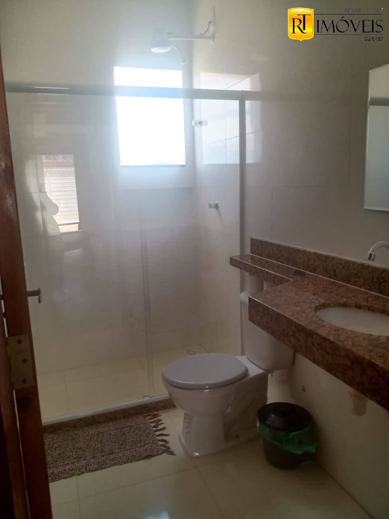 Casa à venda com 2 quartos, 70m² - Foto 6