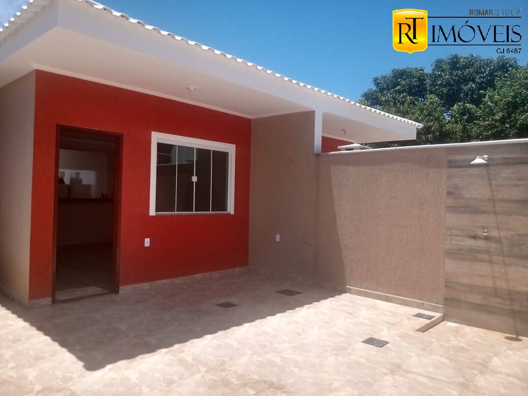 Casa à venda com 2 quartos, 70m² - Foto 2