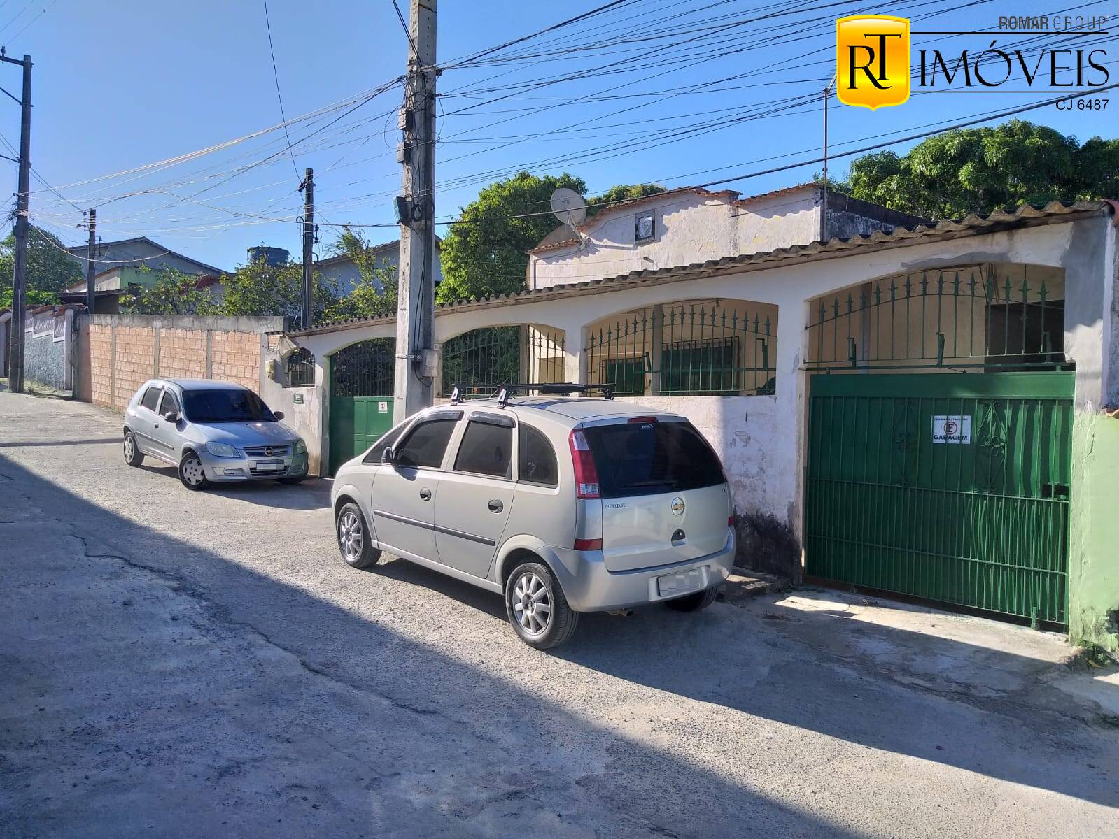 Casa à venda com 3 quartos, 70m² - Foto 1