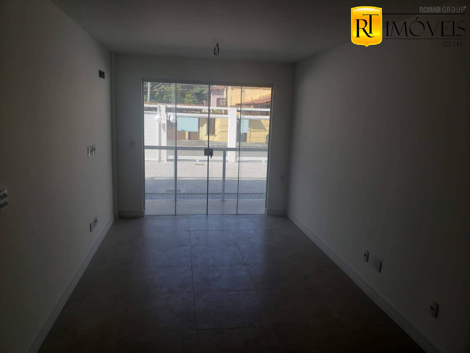 Apartamento à venda com 2 quartos, 74m² - Foto 5