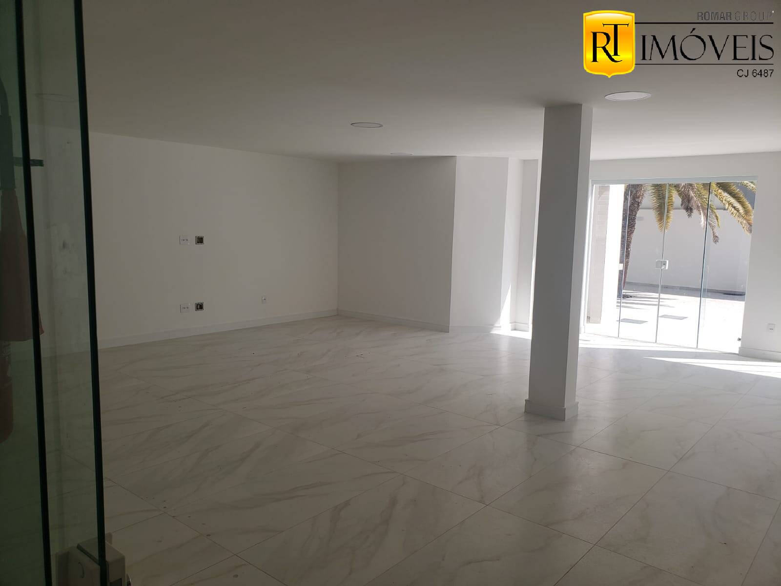 Apartamento à venda com 2 quartos, 74m² - Foto 18