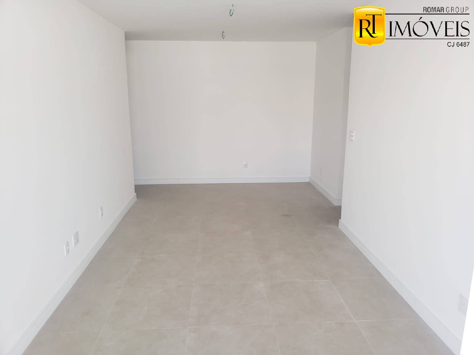 Apartamento à venda com 2 quartos, 74m² - Foto 6