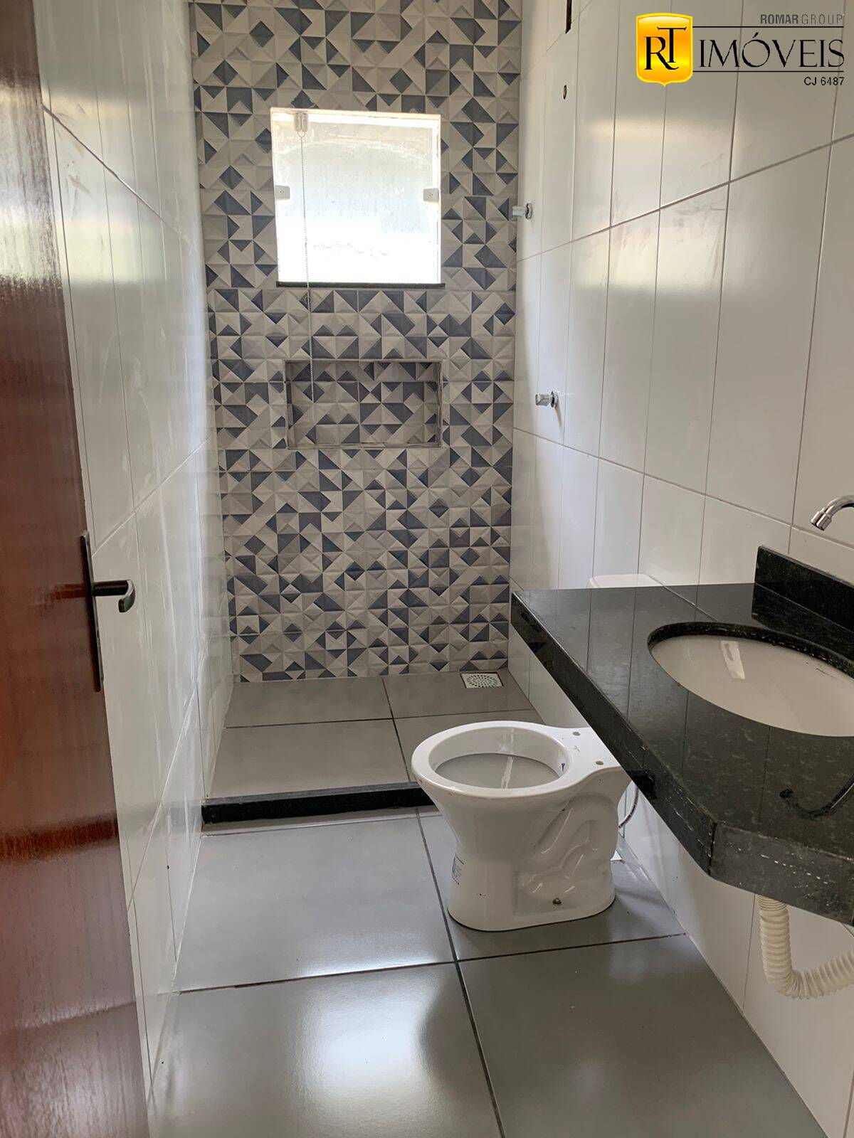 Casa à venda com 2 quartos, 65m² - Foto 8