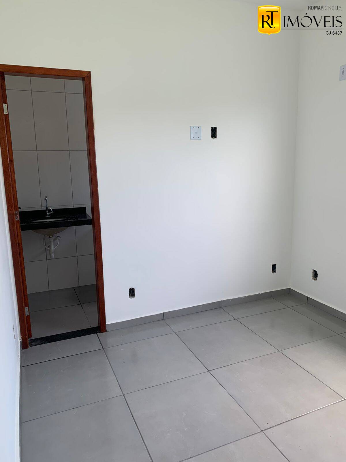 Casa à venda com 2 quartos, 65m² - Foto 14