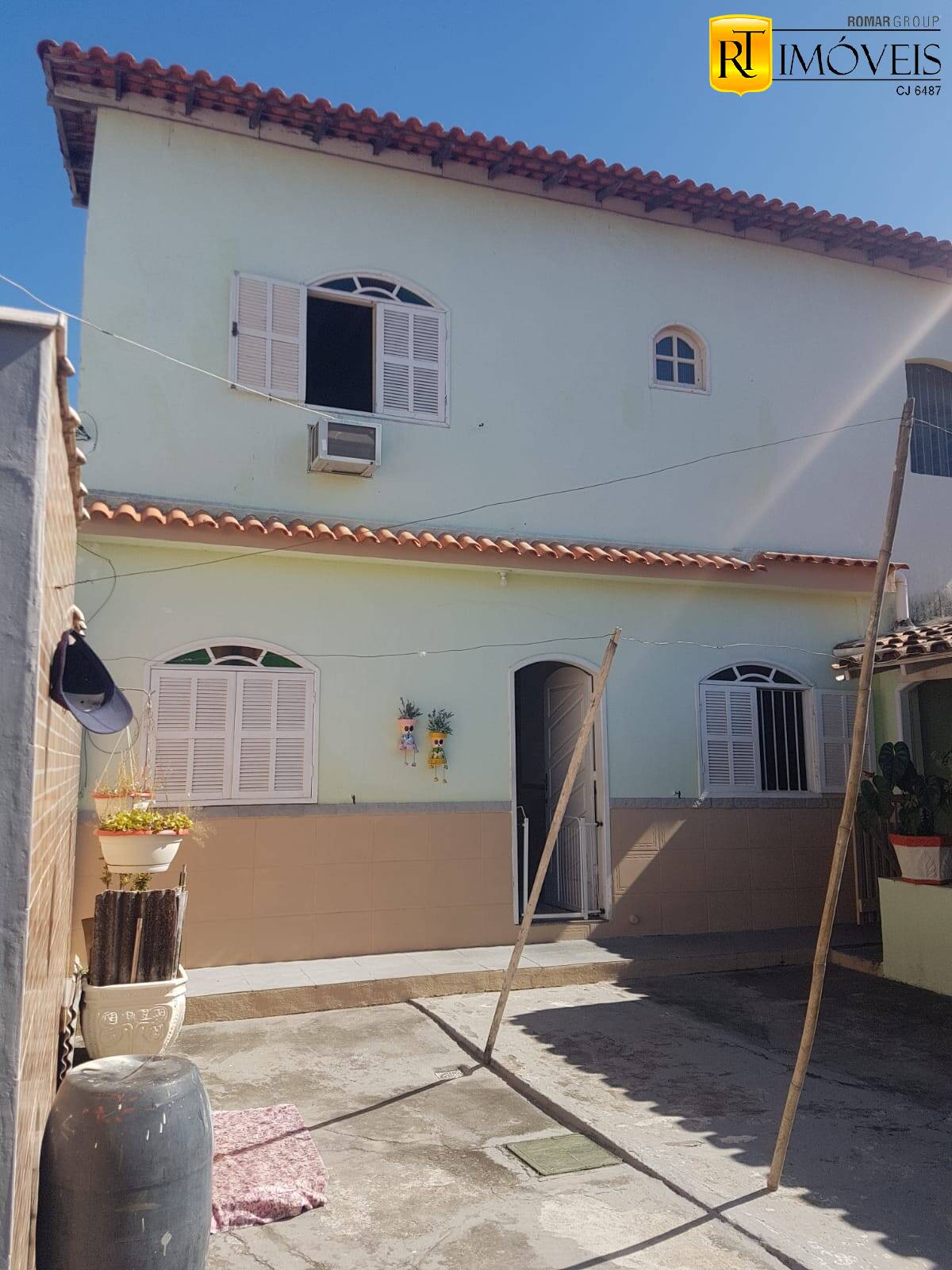 Casa à venda com 3 quartos, 92m² - Foto 1