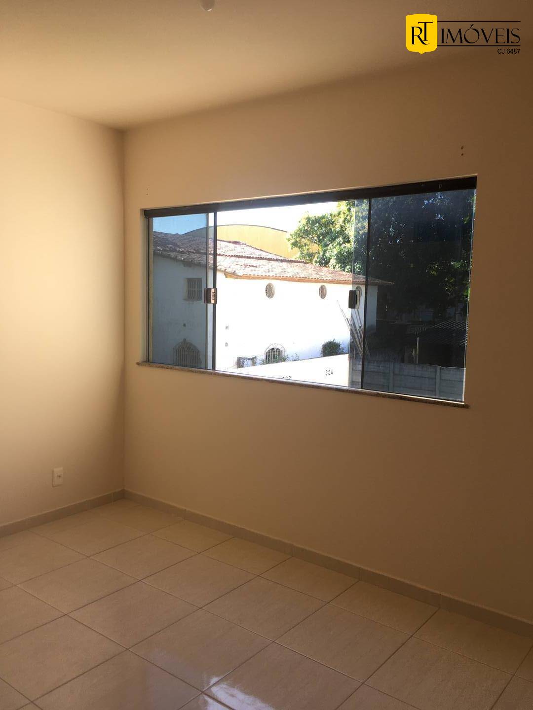 Apartamento à venda com 2 quartos, 550m² - Foto 2