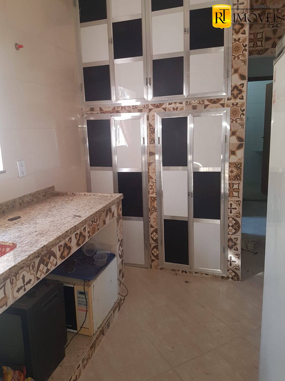 Casa à venda com 2 quartos, 97m² - Foto 4