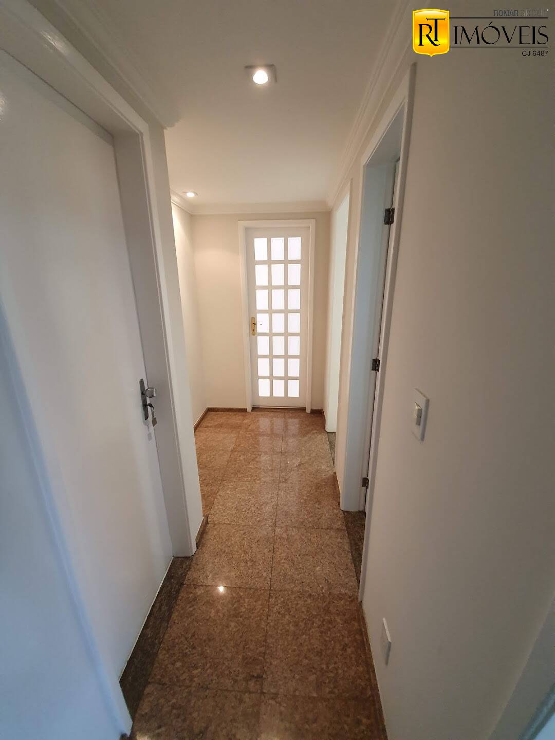 Apartamento à venda com 3 quartos, 160m² - Foto 10