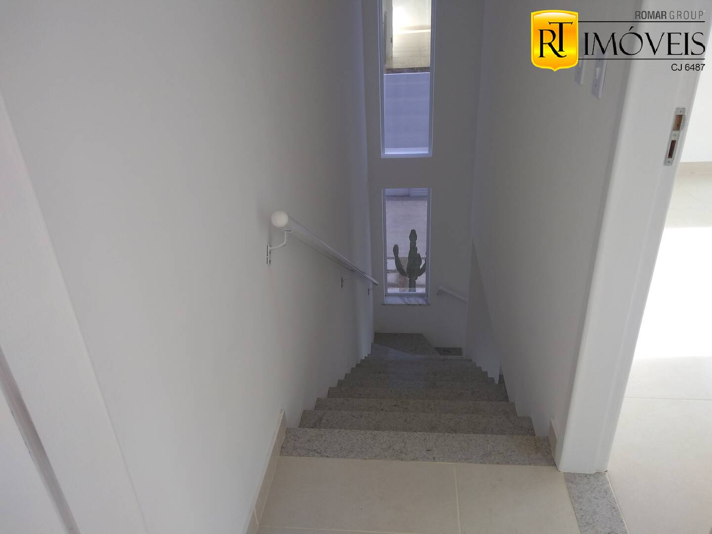 Casa à venda com 3 quartos, 128m² - Foto 9