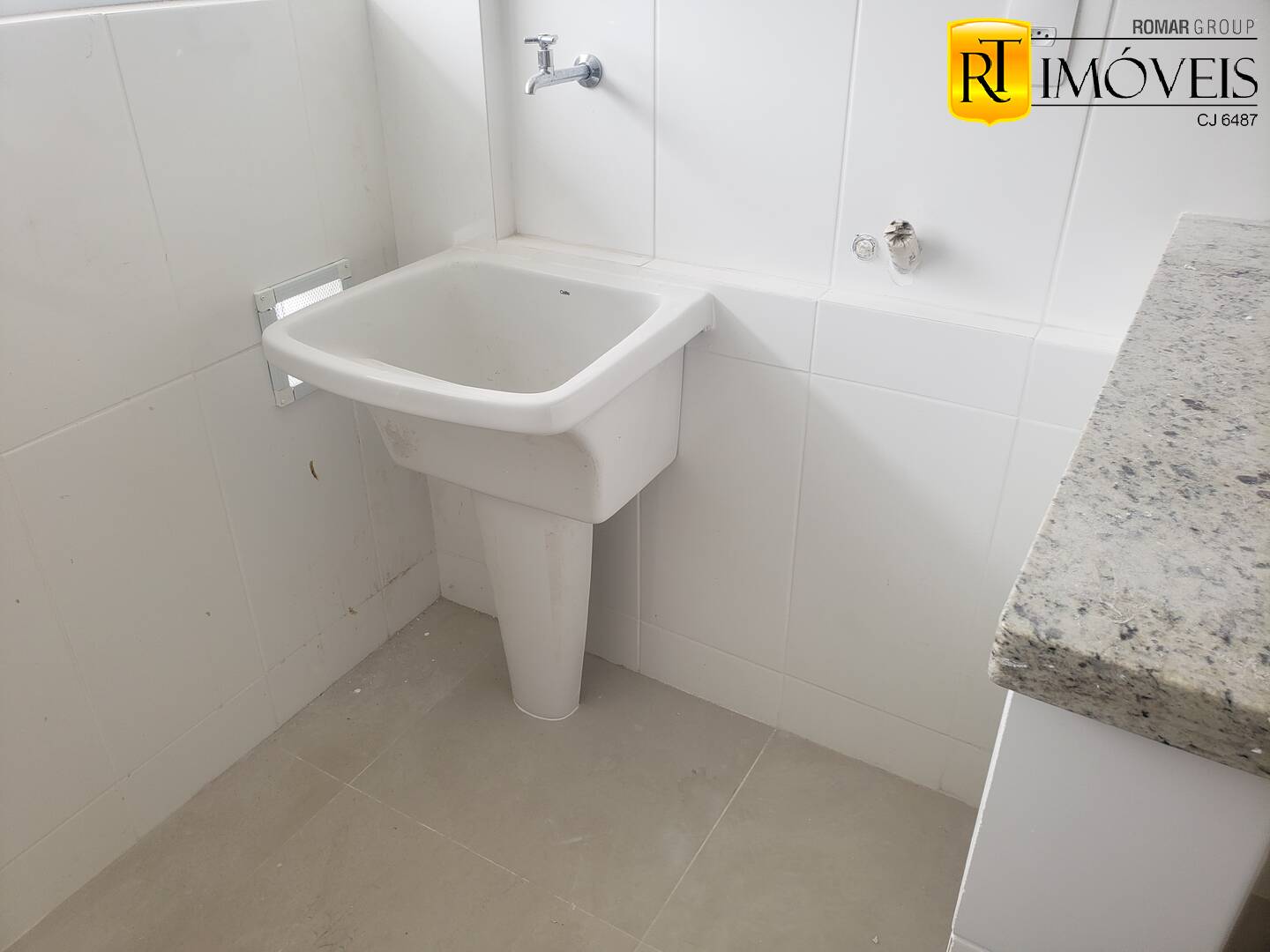 Apartamento à venda com 1 quarto, 55m² - Foto 12