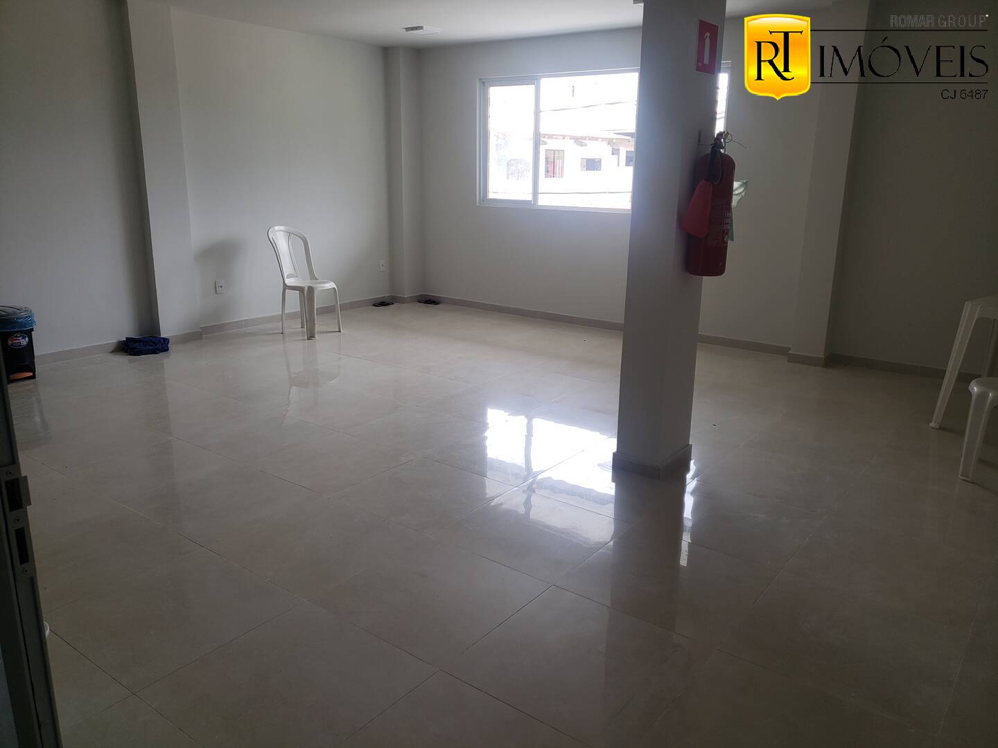 Apartamento à venda com 1 quarto, 55m² - Foto 16