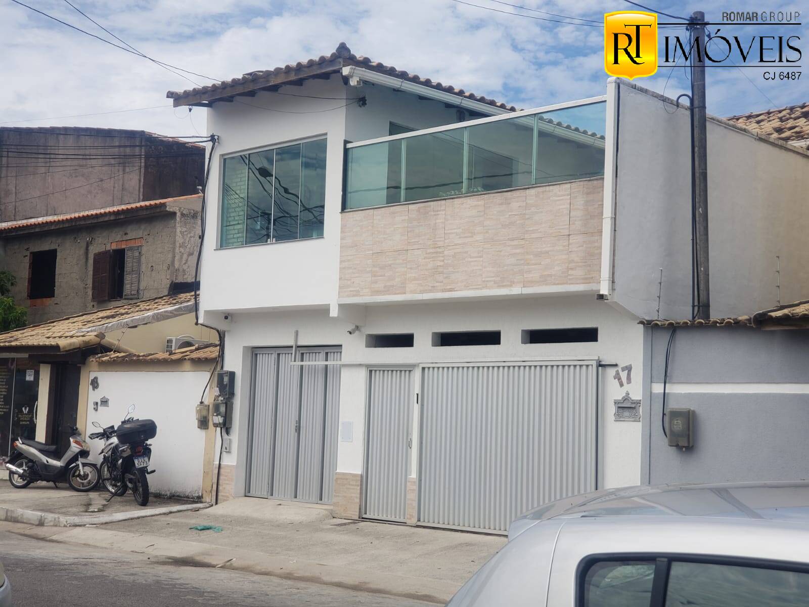 Casa à venda com 3 quartos, 180m² - Foto 1