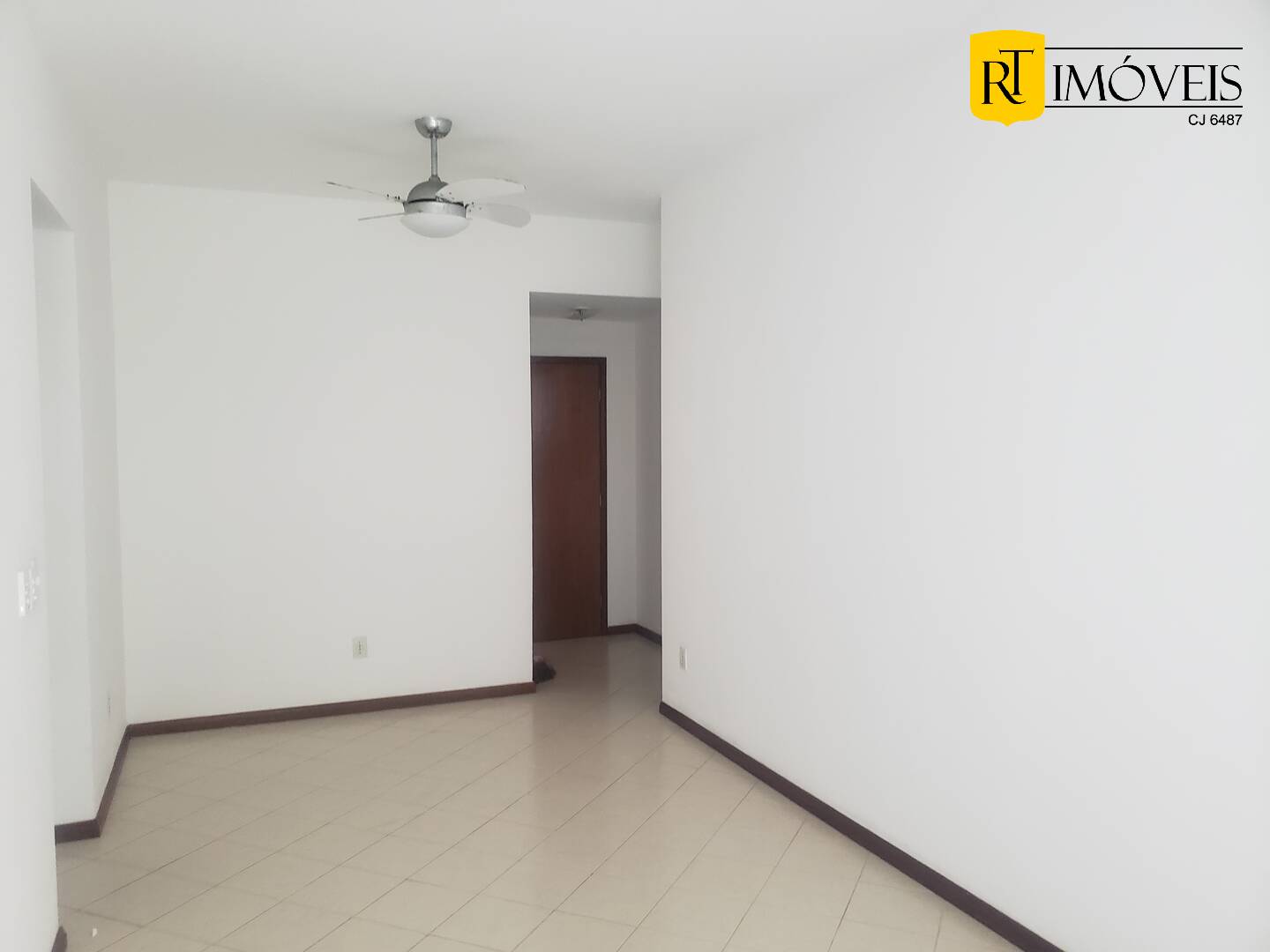 Apartamento para alugar com 2 quartos, 82m² - Foto 2