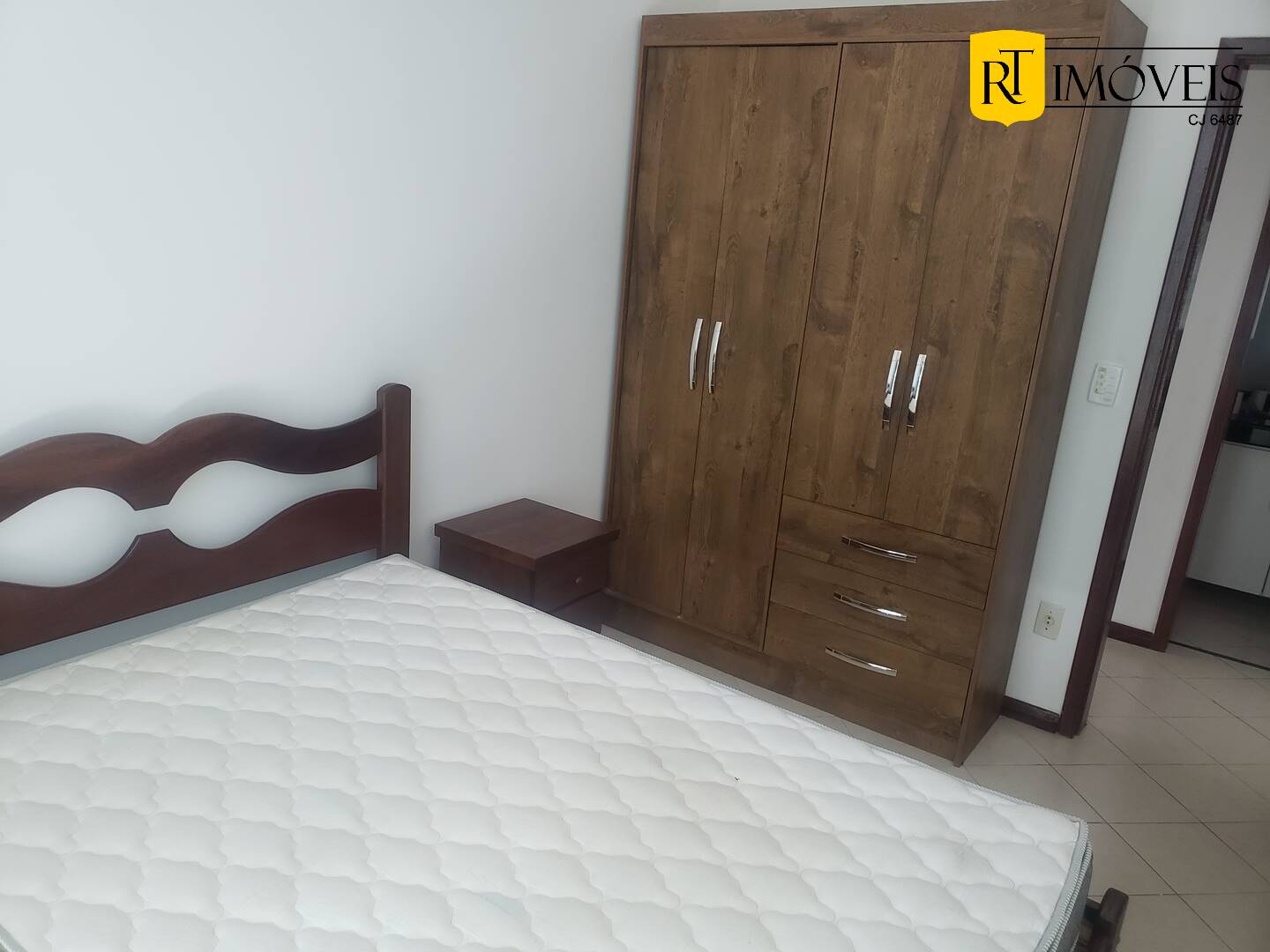 Apartamento para alugar com 2 quartos, 82m² - Foto 11