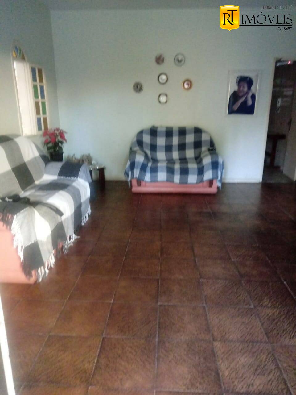 Casa à venda com 3 quartos, 160m² - Foto 2