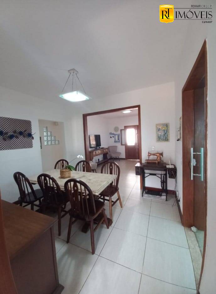 Casa à venda com 3 quartos, 300m² - Foto 4