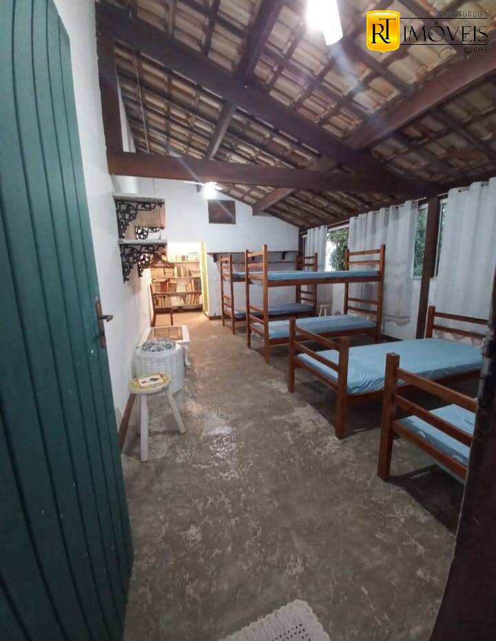 Casa à venda com 3 quartos, 300m² - Foto 26