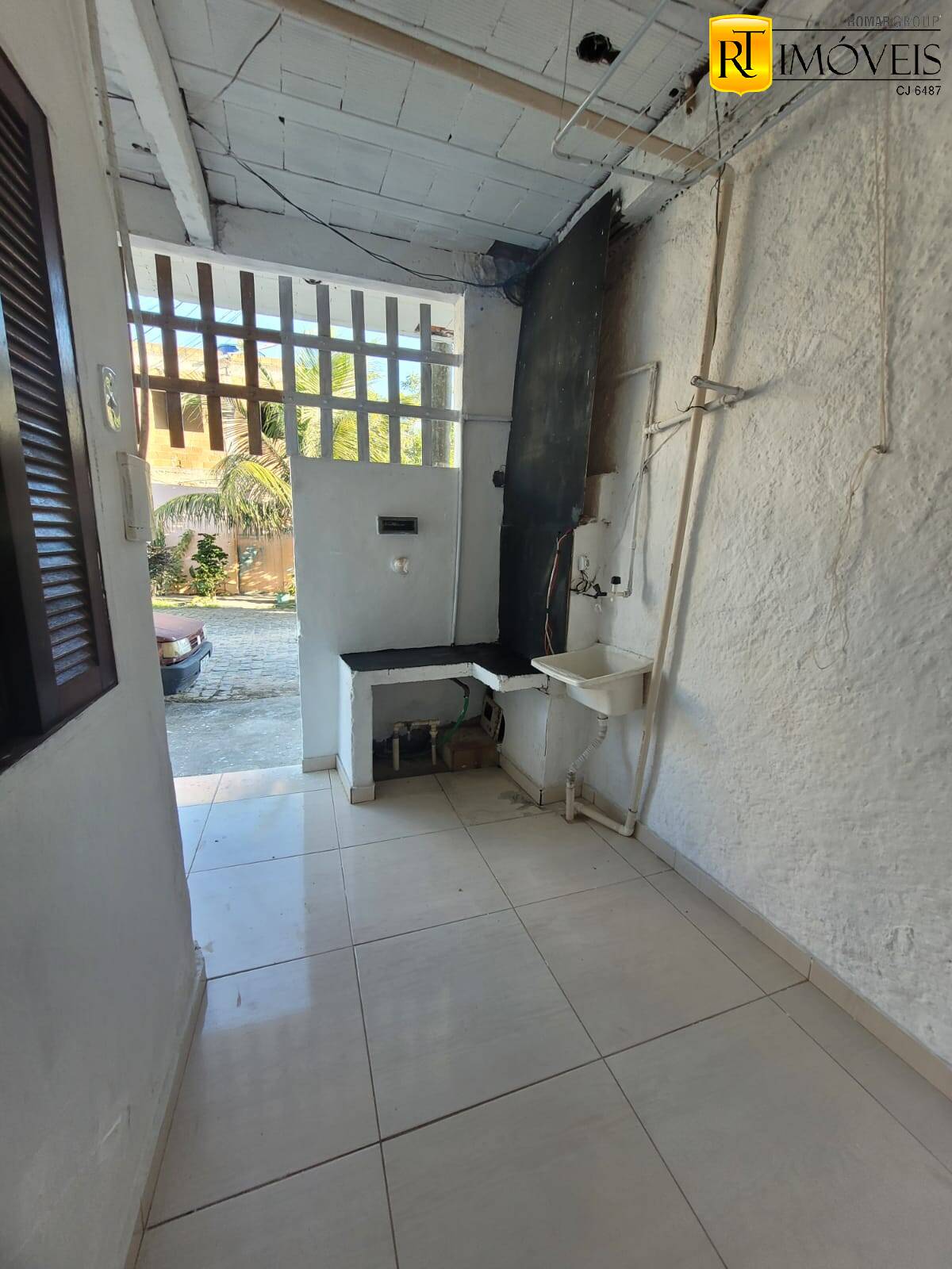 Casa à venda com 2 quartos, 80m² - Foto 3