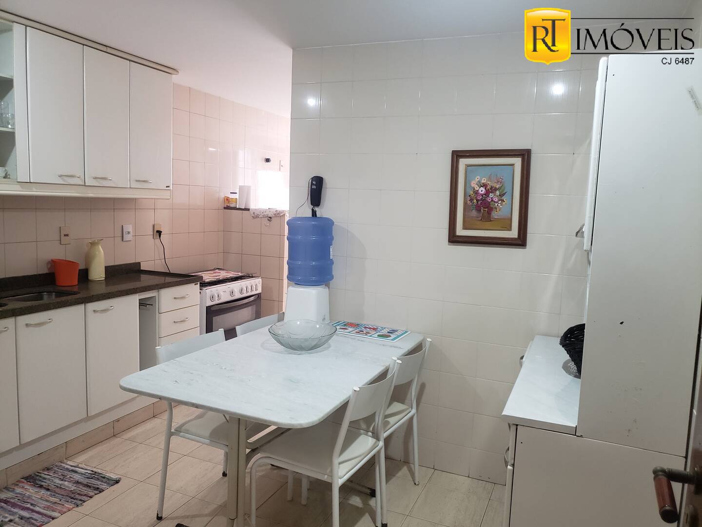 Apartamento à venda com 3 quartos, 180m² - Foto 6