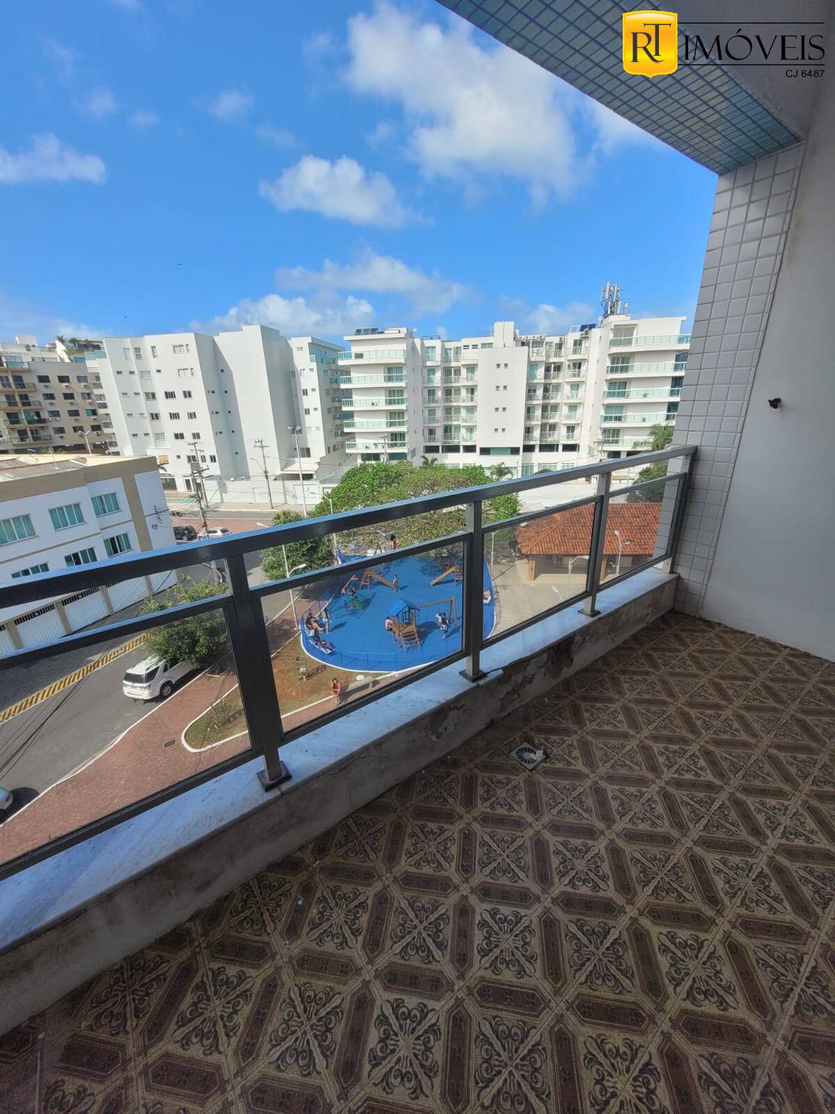 Apartamento à venda com 2 quartos, 140m² - Foto 2