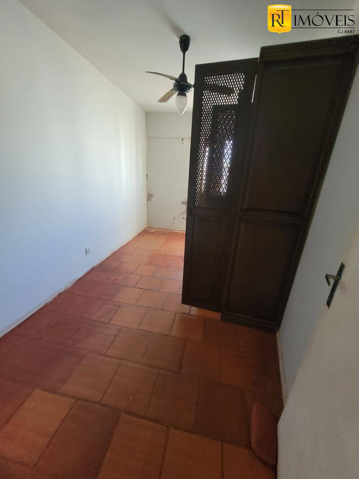 Apartamento à venda com 2 quartos, 140m² - Foto 8