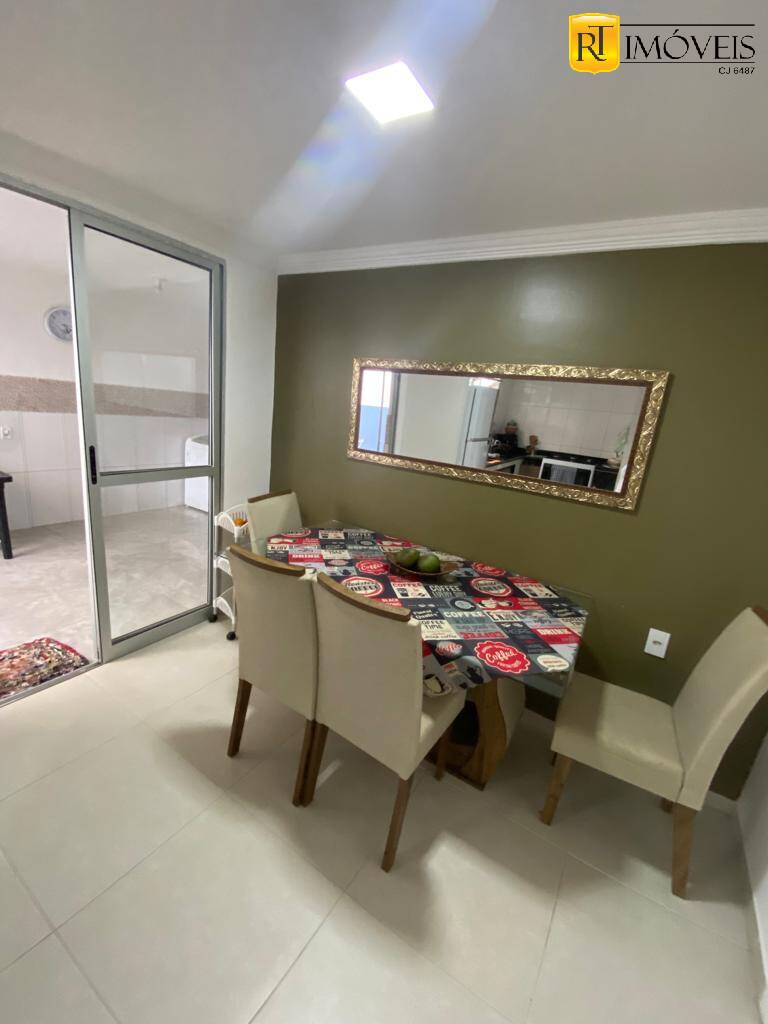 Casa à venda com 4 quartos, 324m² - Foto 14