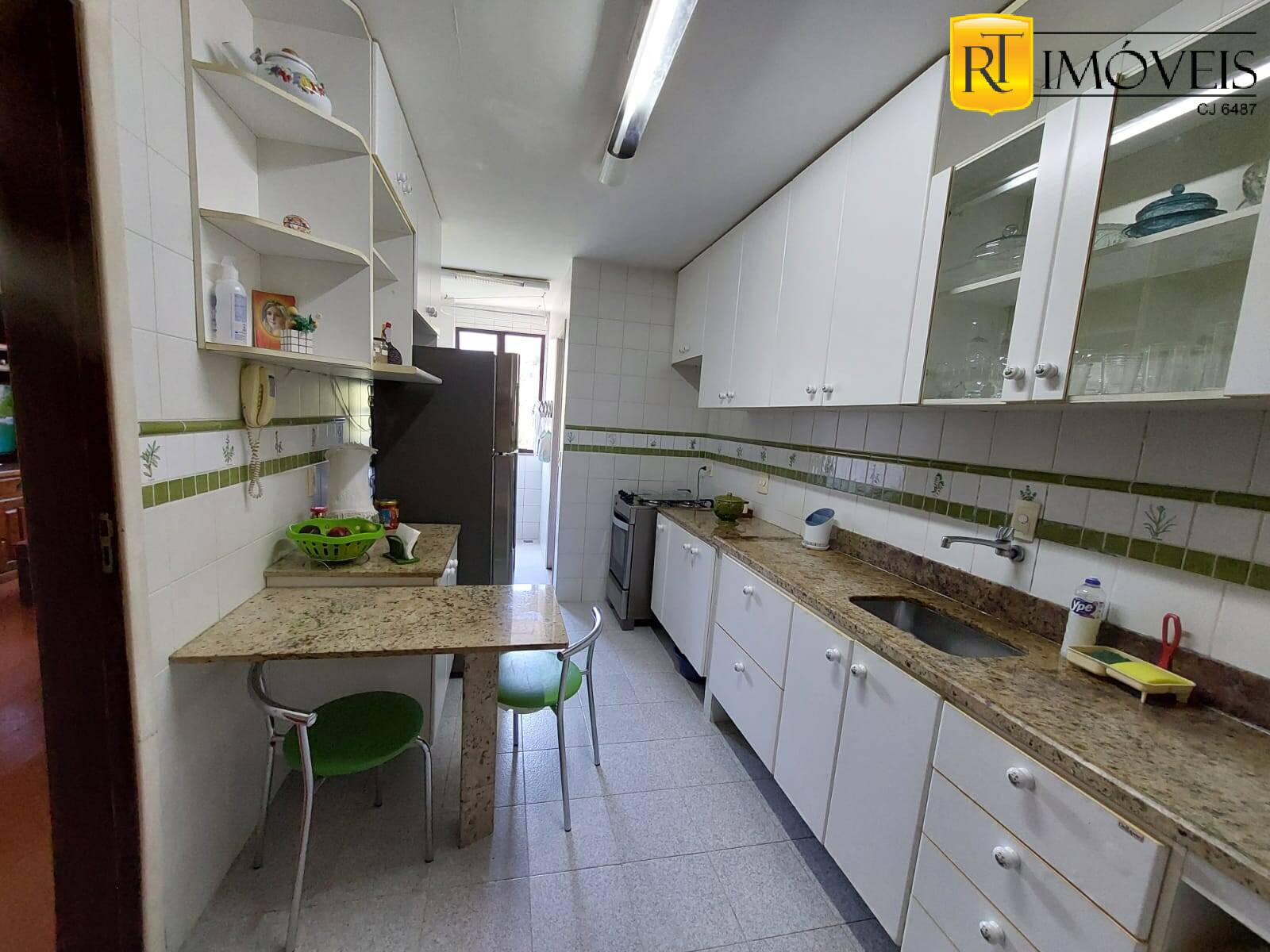 Apartamento à venda com 2 quartos, 90m² - Foto 12