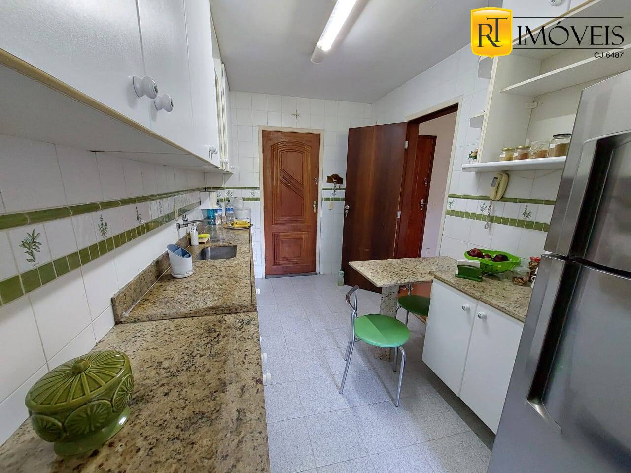 Apartamento à venda com 2 quartos, 90m² - Foto 14