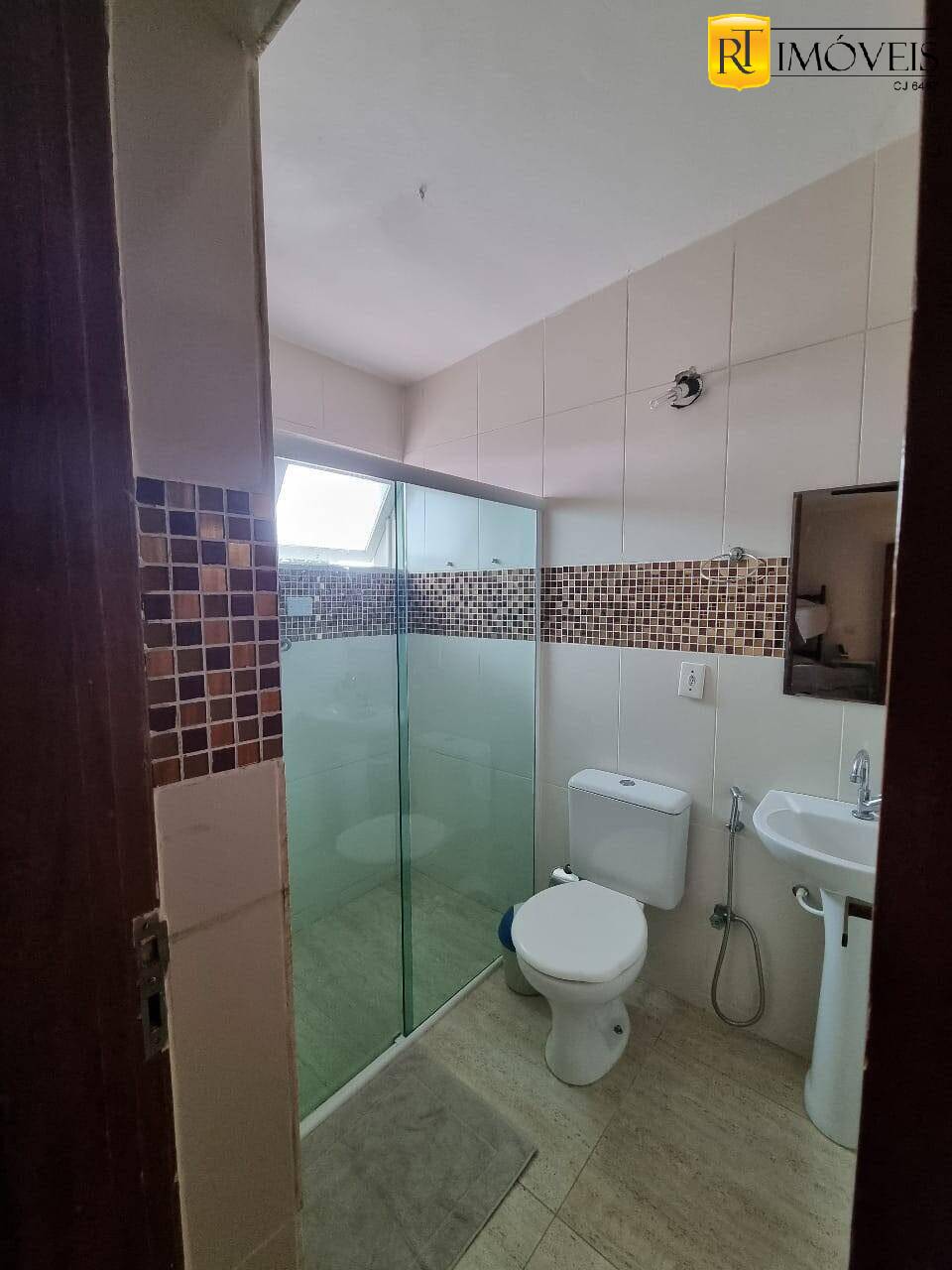 Casa à venda com 6 quartos, 430m² - Foto 18