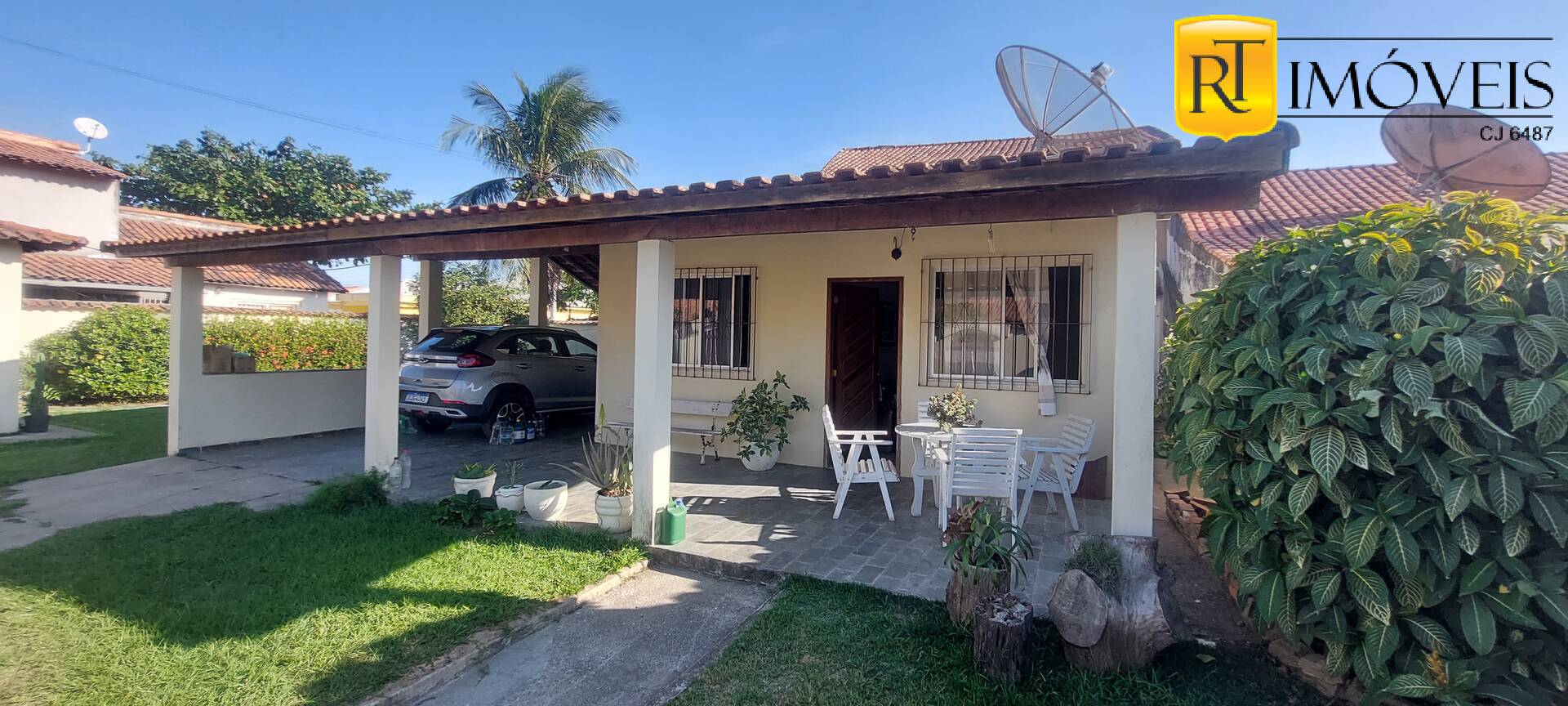 Casa à venda com 4 quartos, 240m² - Foto 1