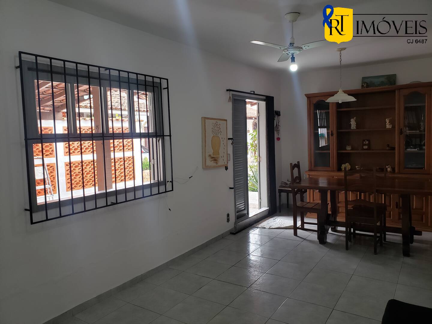 Casa de Condomínio à venda com 2 quartos, 81m² - Foto 4