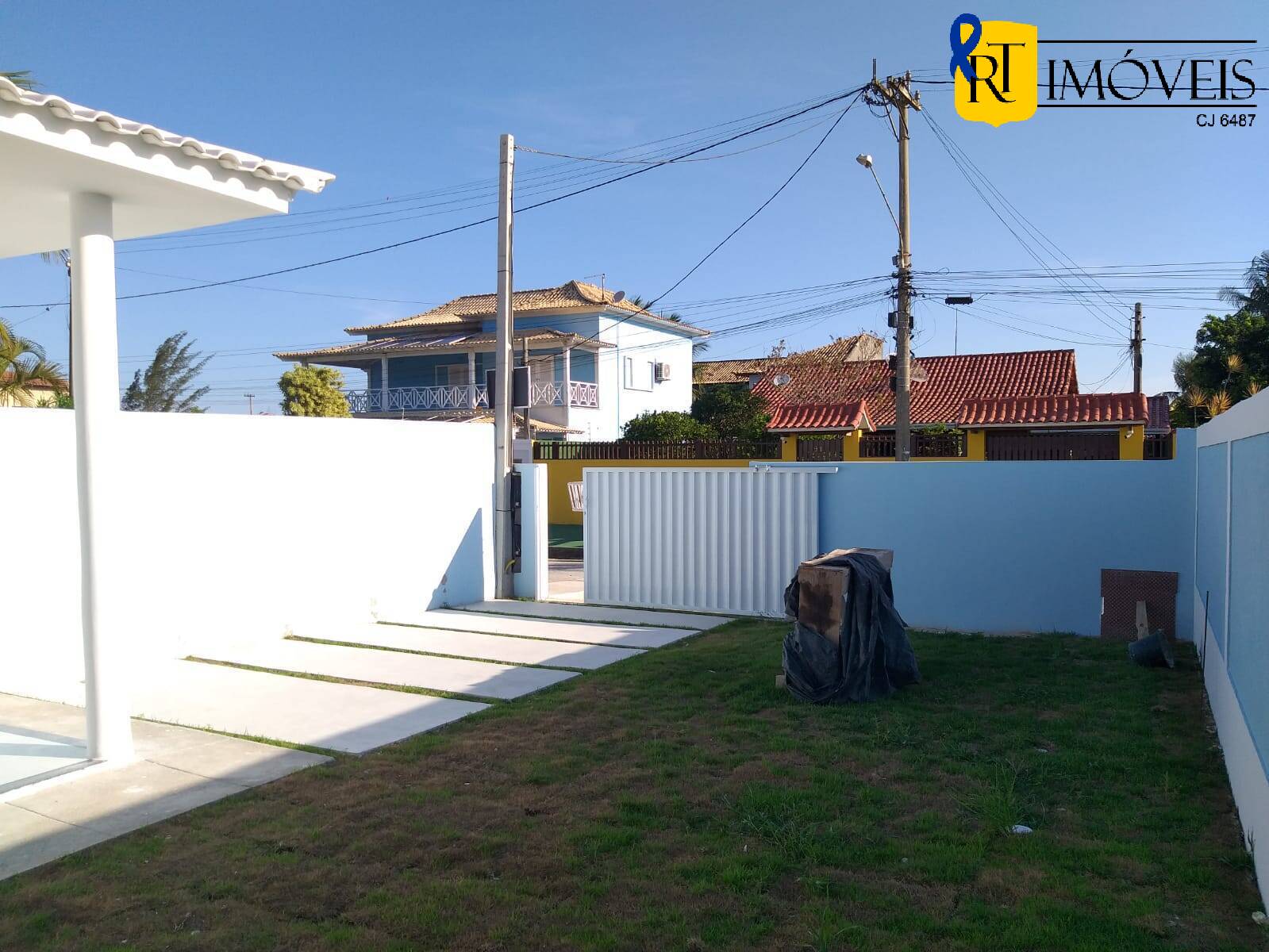 Casa à venda com 3 quartos, 100m² - Foto 2