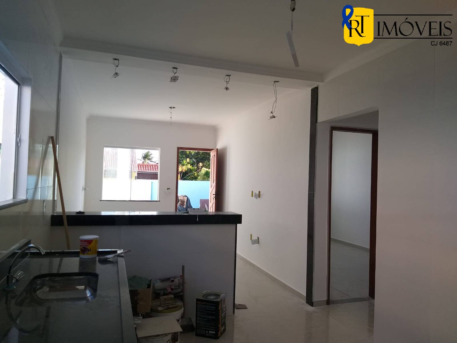 Casa à venda com 3 quartos, 100m² - Foto 5