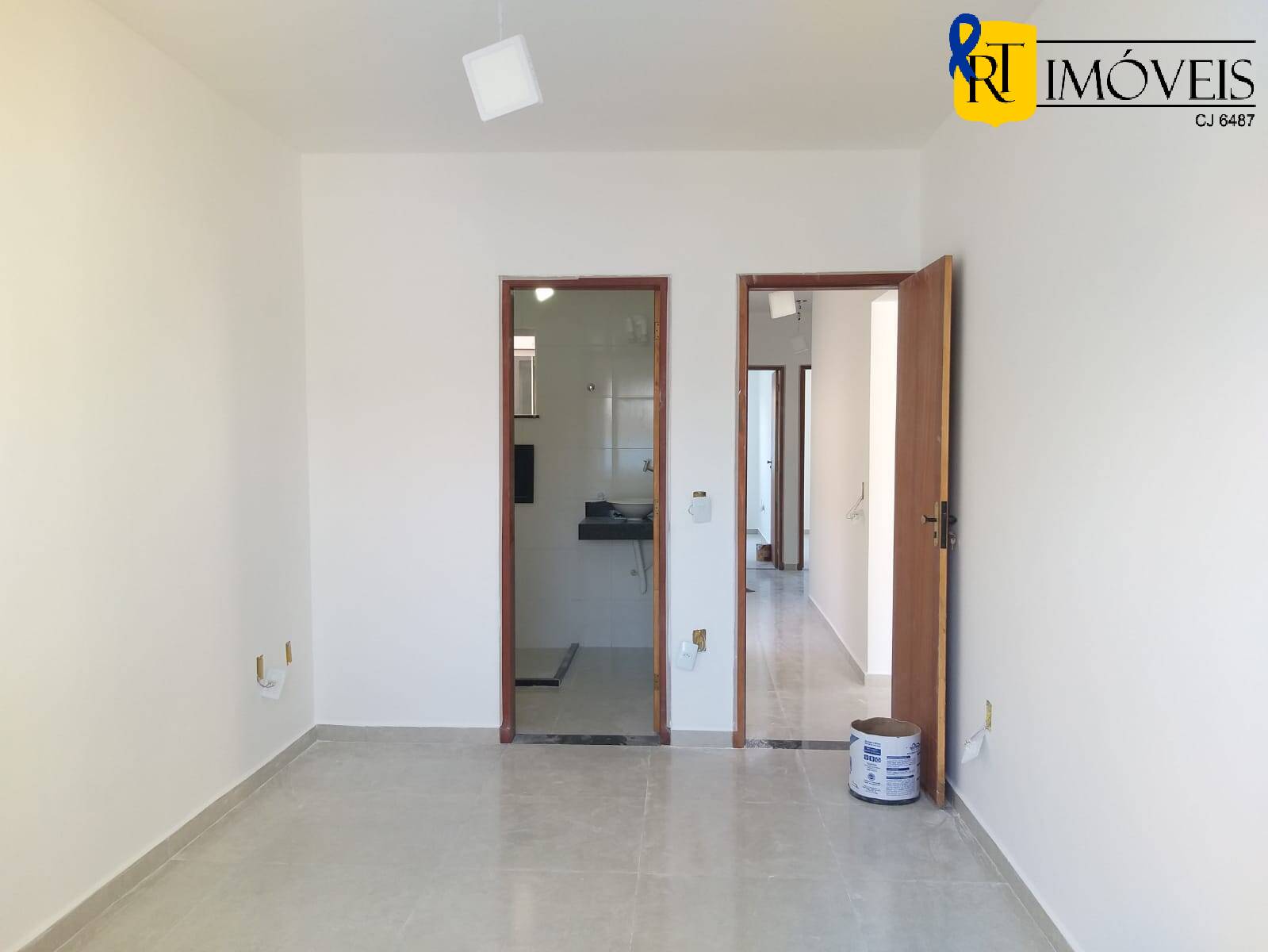 Casa à venda com 3 quartos, 100m² - Foto 6